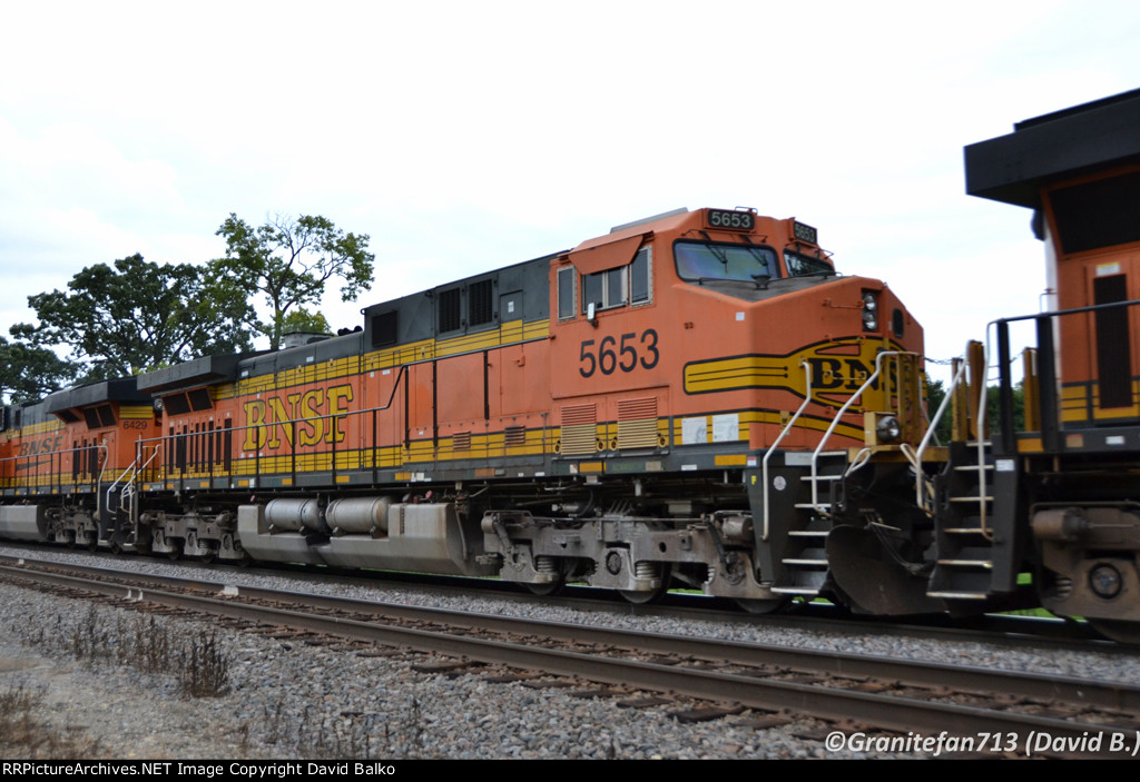 BNSF 5653